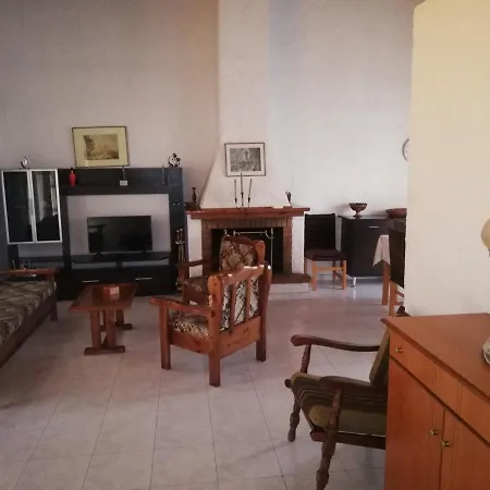 Sunhouse Εξοχικό σπίτι *