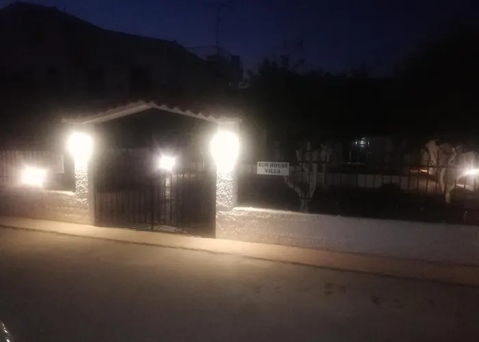 Sunhouse Εξοχικό σπίτι