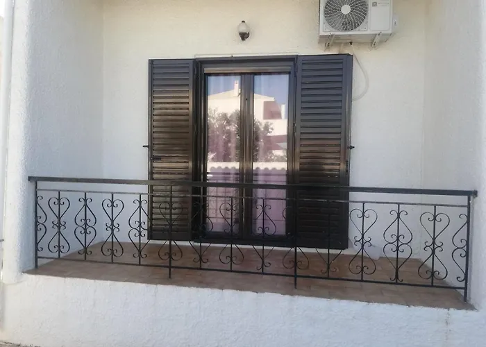 Sunhouse Εξοχικό σπίτι *