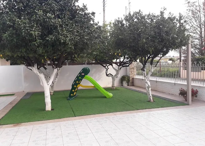 Landsted Sunhouse Vrahati